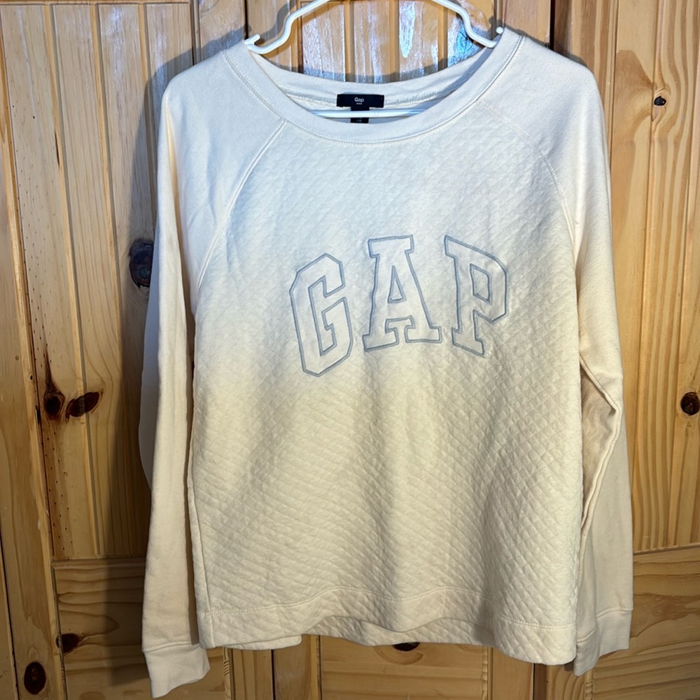 Gap sweatshirt